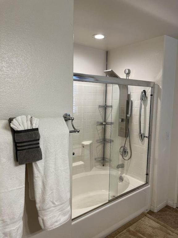 Vic'S 3 Bedroom 4Beds & Pool Centrally Located! Las Vegas Eksteriør bilde